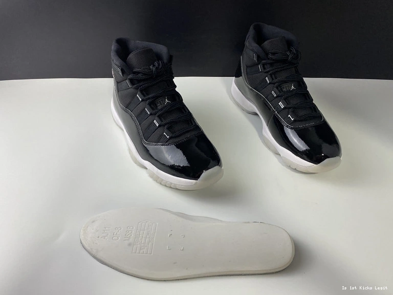 “25th  Jordan CT8012-011  Air Anniversary” 11 0210